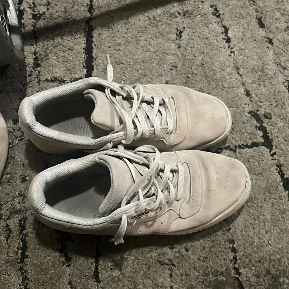 Adidas Yeezy Calabasas Powerphase - Simple Brown
